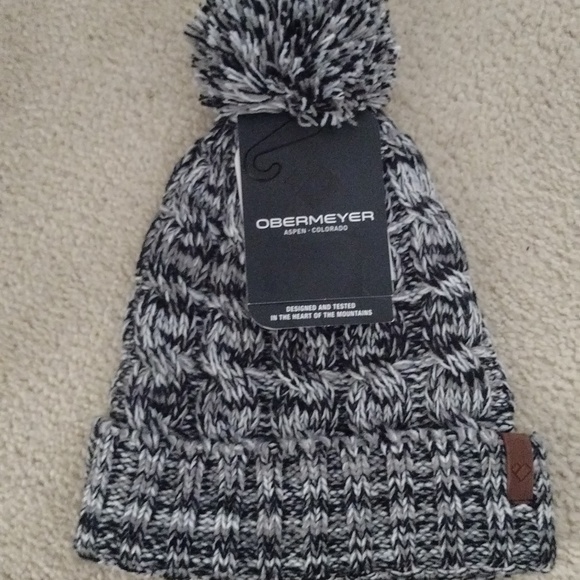 San Fran Pom Beanie - Picture 3 of 3